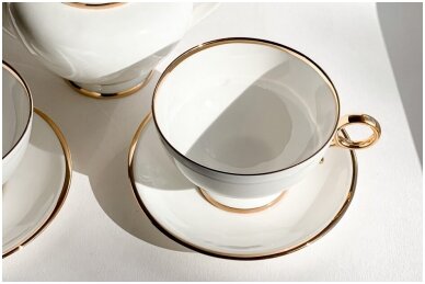 Tea set for two 4